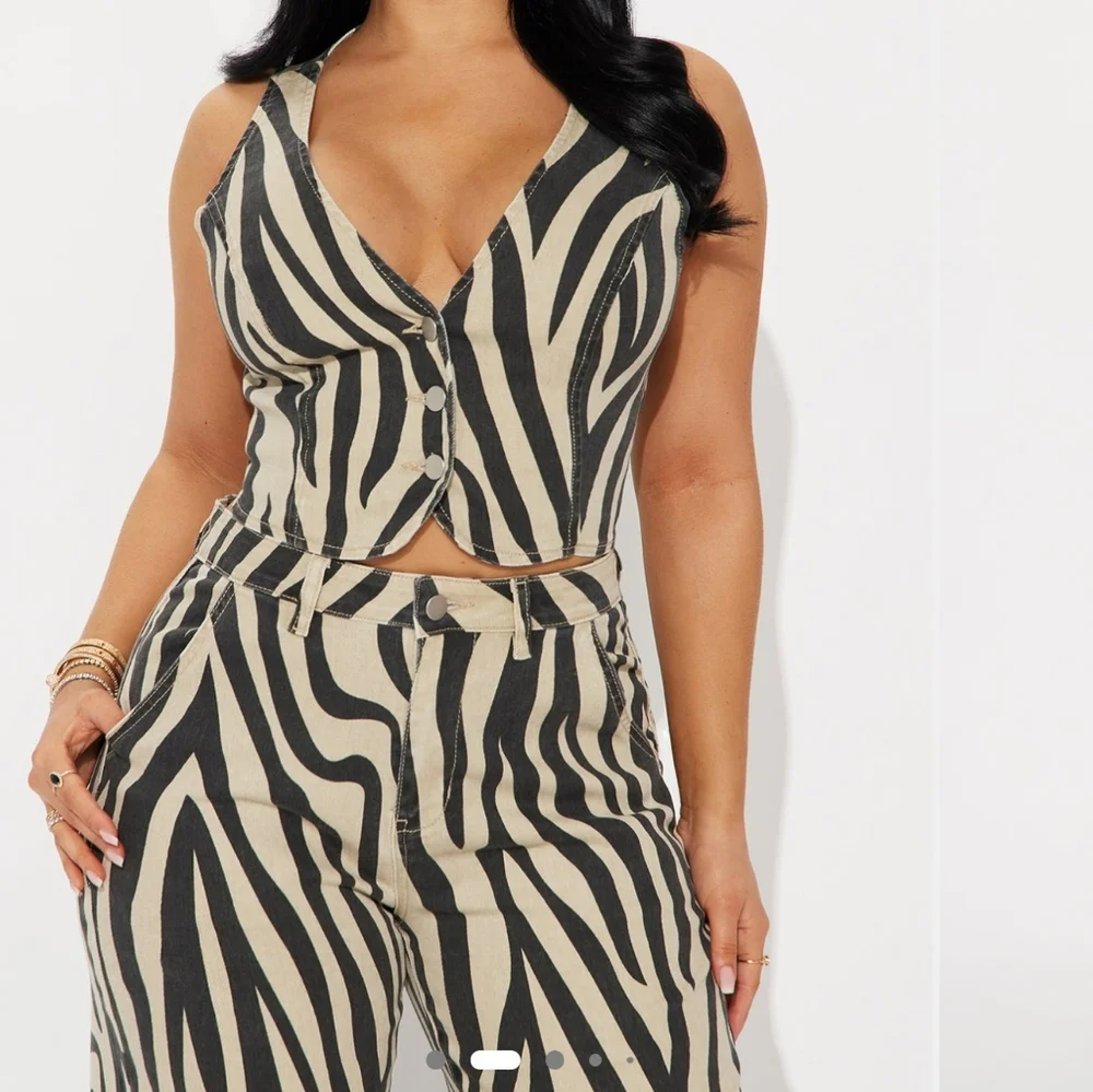 Zebra Print Women Pants And Vest Set - Picture 4 of 4